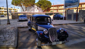 Cartes de visite At-Traccio espace publicitaire sur voiture de collection (Costa Brava)